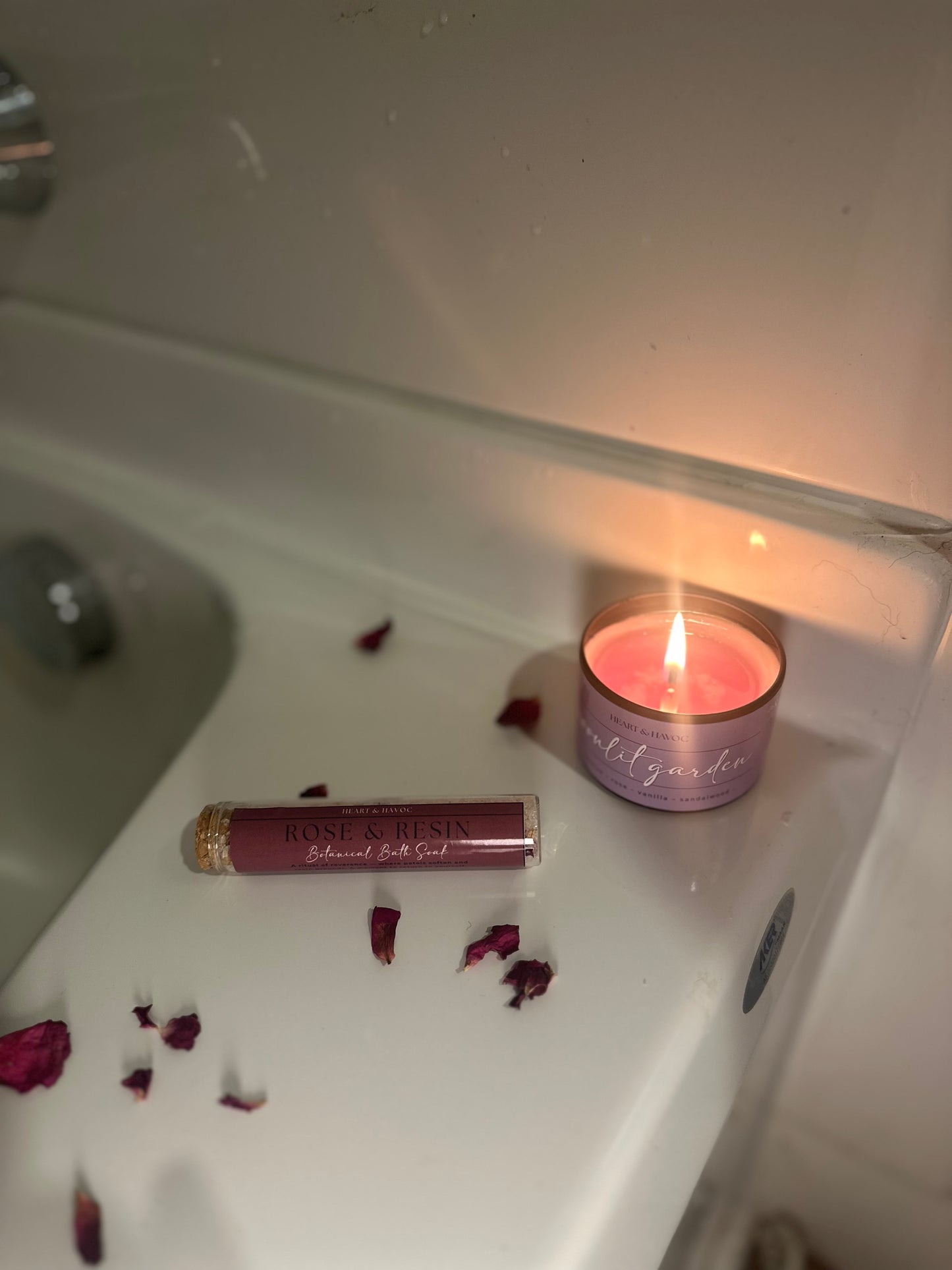 Moonlit Garden | Soft Floral Ritual Candle for Reflection & Romance